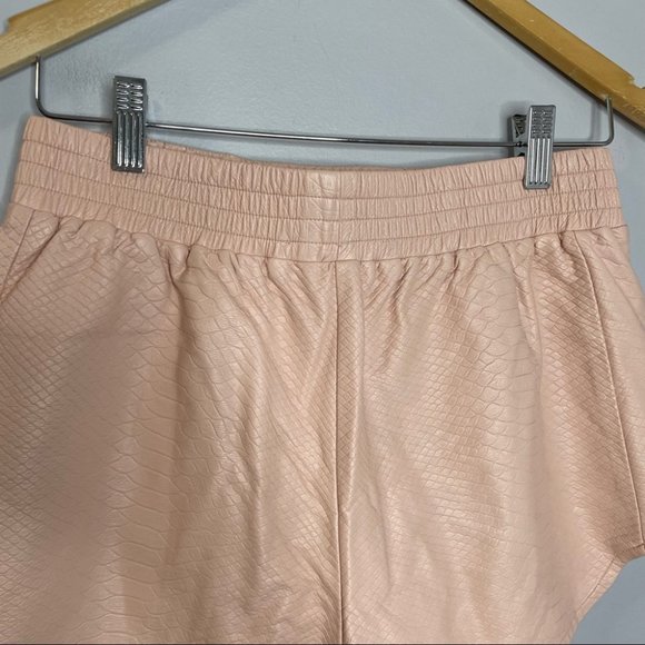 Lovers + Friends Vegan Croc Leather Soccer Shorts Pink Elastic Waist - Picture 5 of 10
